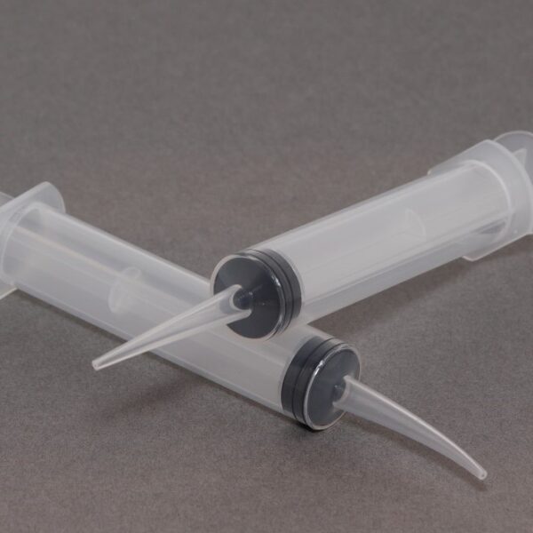 Curved Tip Syringe 50 per bag